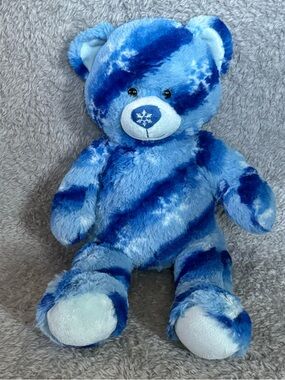 Build-A-Bear Winter Wonder Teddy Blue Plush Snowflake Nose Stuffed Animal Toy
